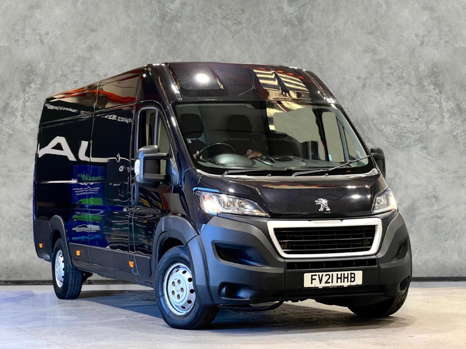 Peugeot Boxer Listing Image