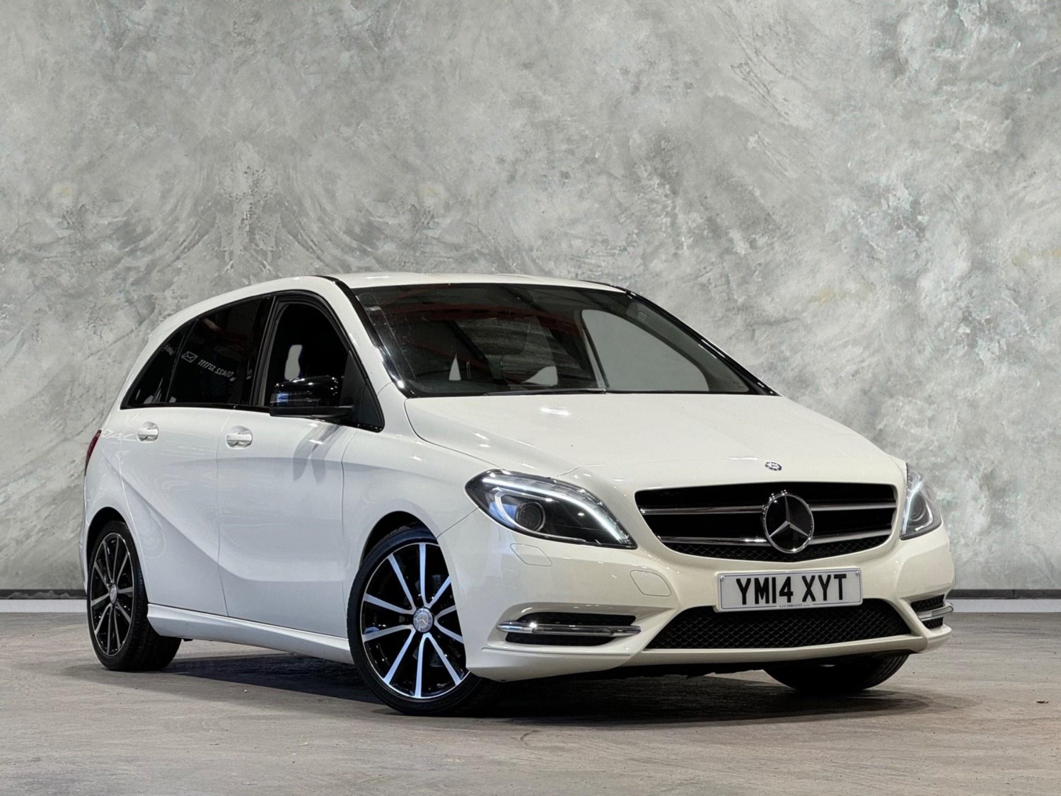 Mercedes-Benz B-Class Listing Image