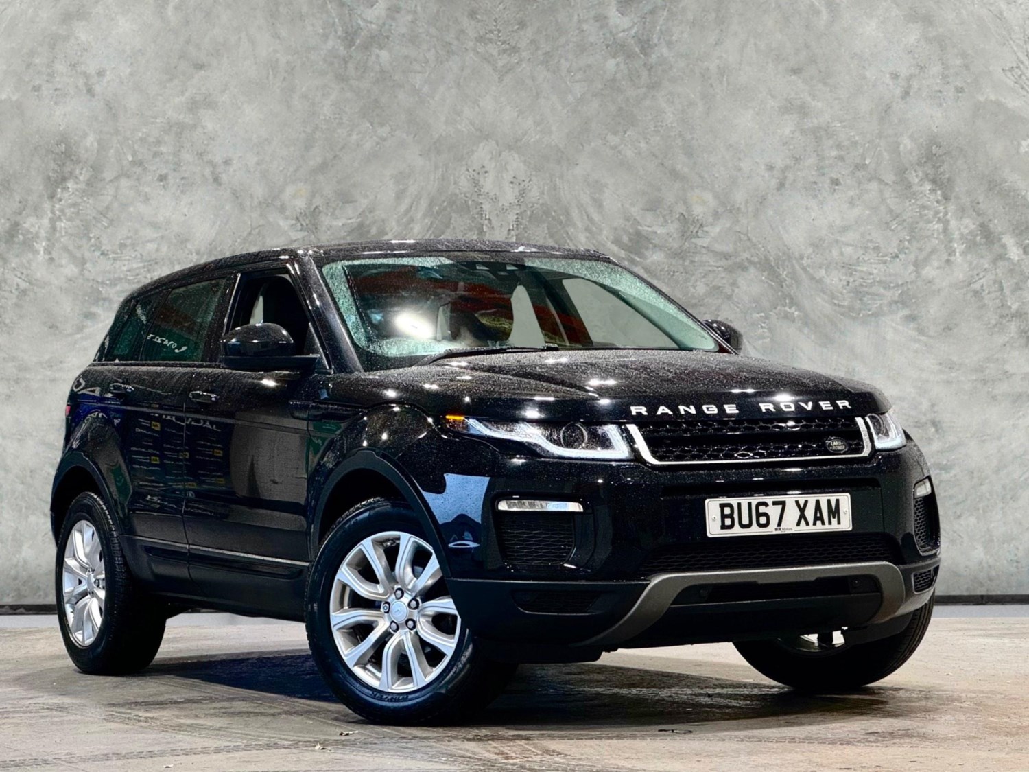 Land Rover Range Rover Evoque Listing Image