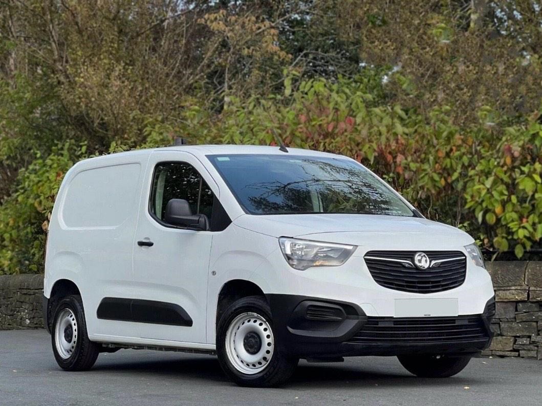 Vauxhall Combo Listing Image