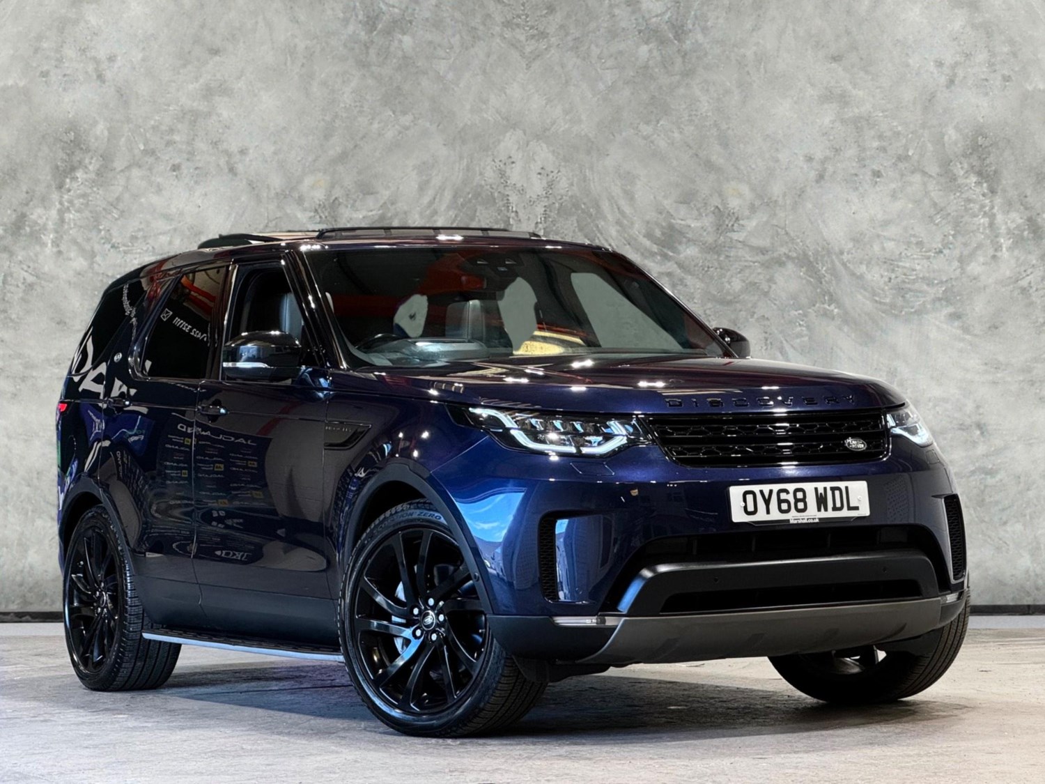 Land Rover Discovery Listing Image