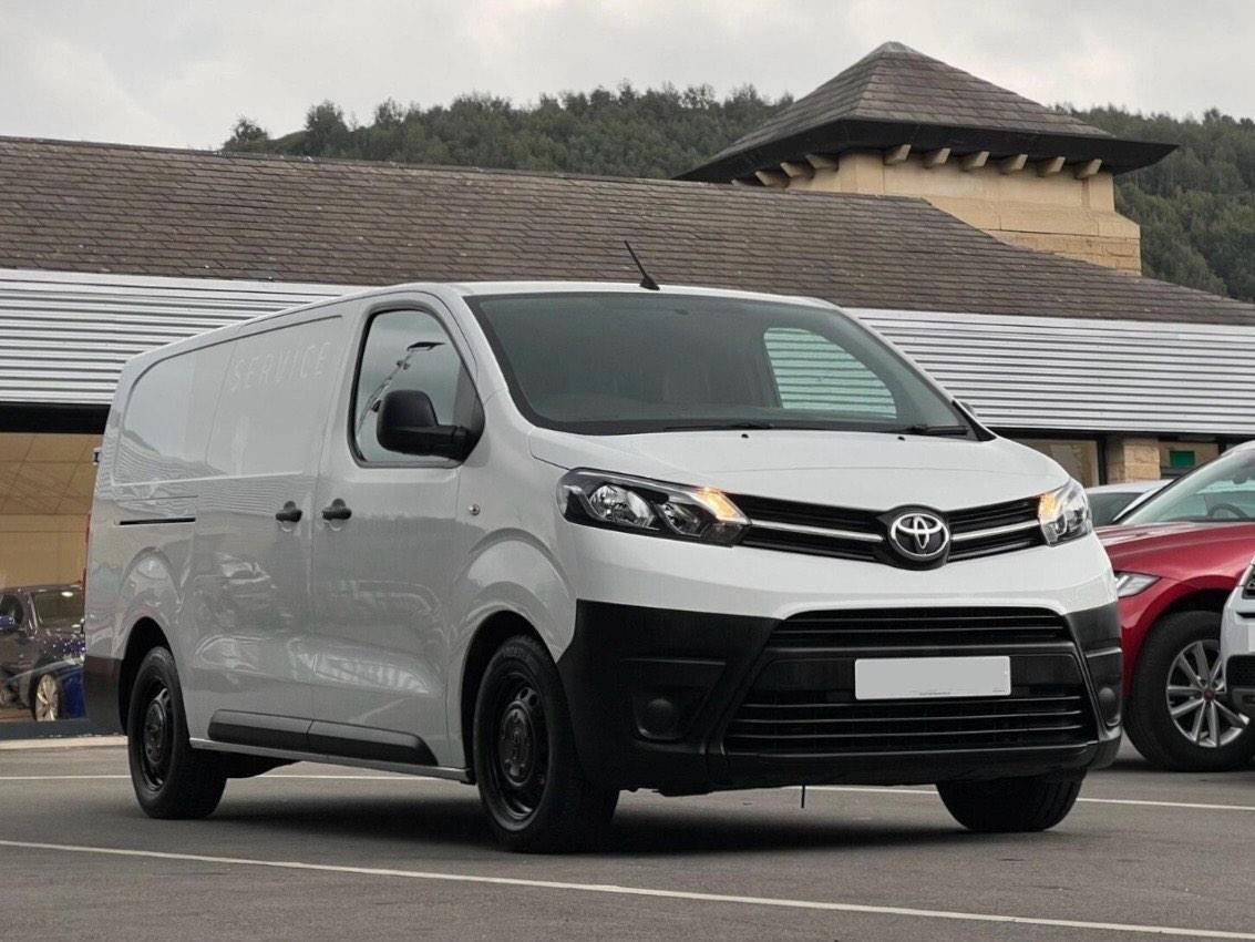 Toyota ProAce Listing Image