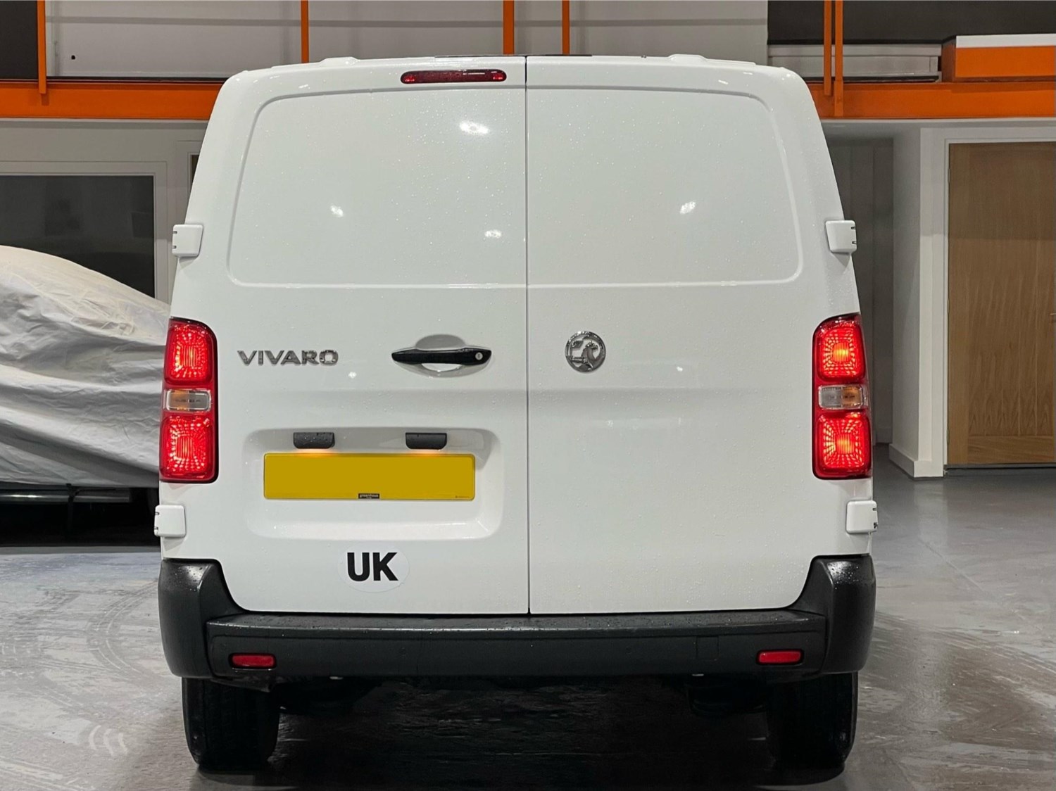 Vauxhall Vivaro Listing Image