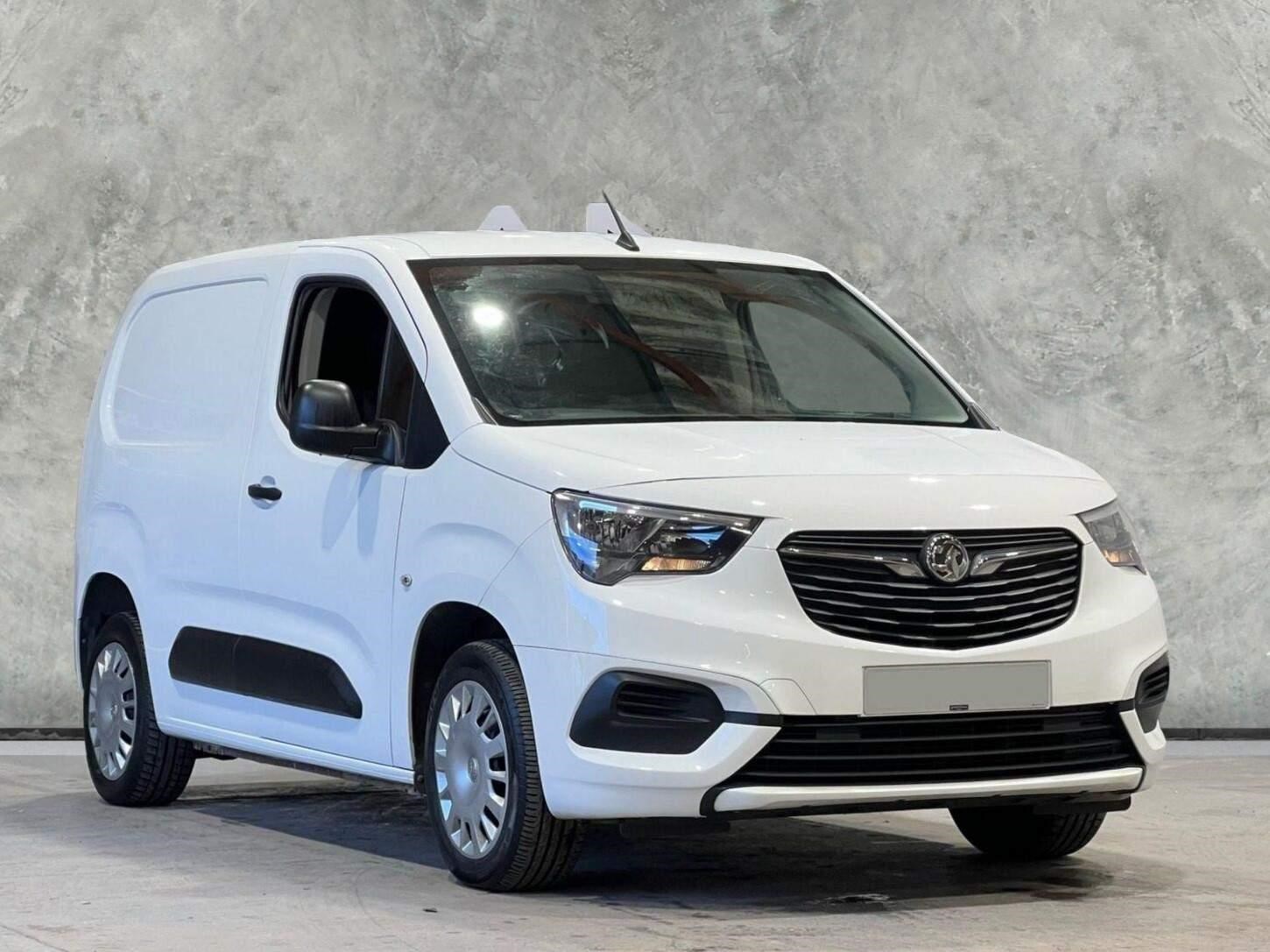 Vauxhall Combo Listing Image