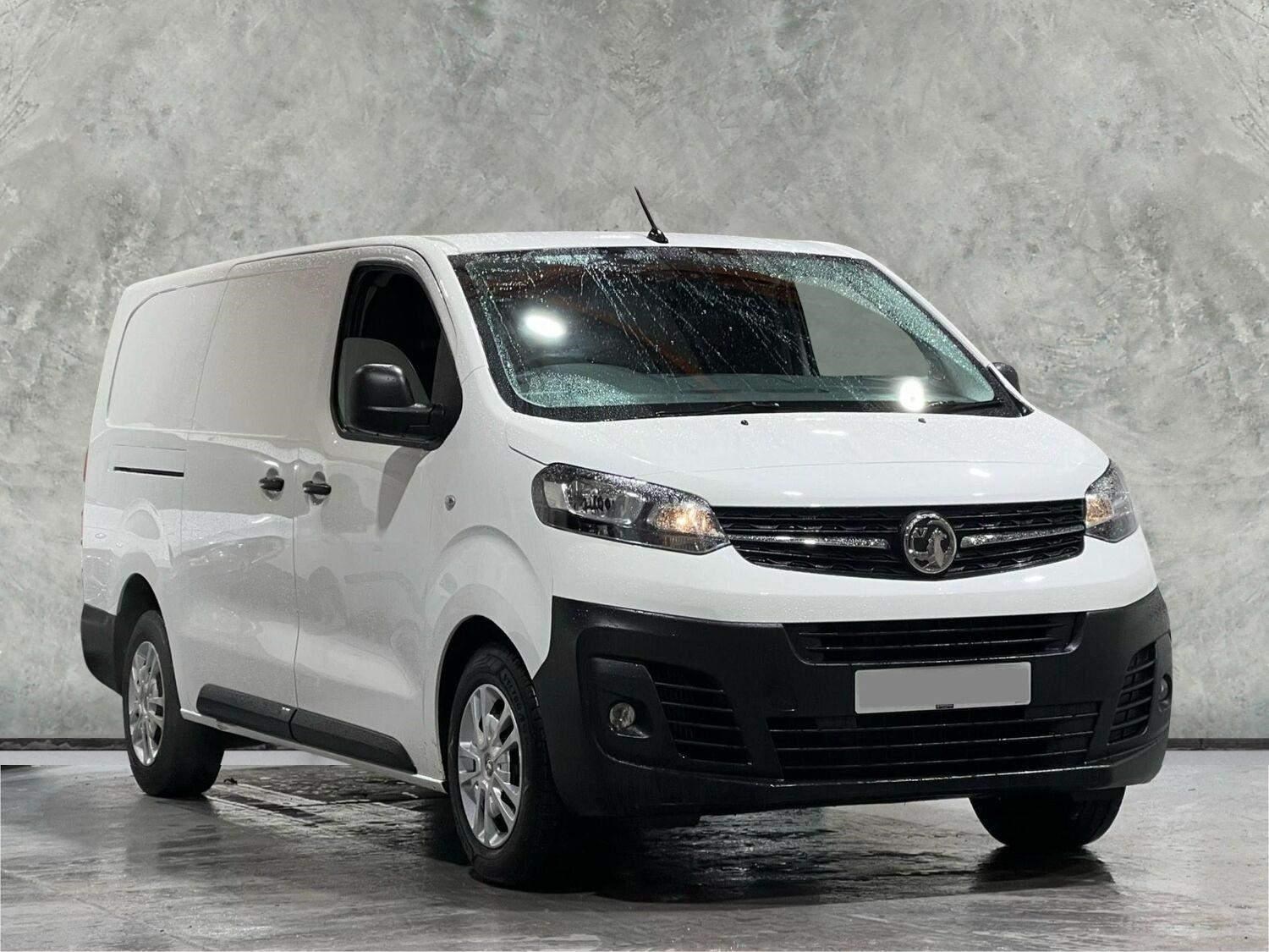 Vauxhall Vivaro Listing Image