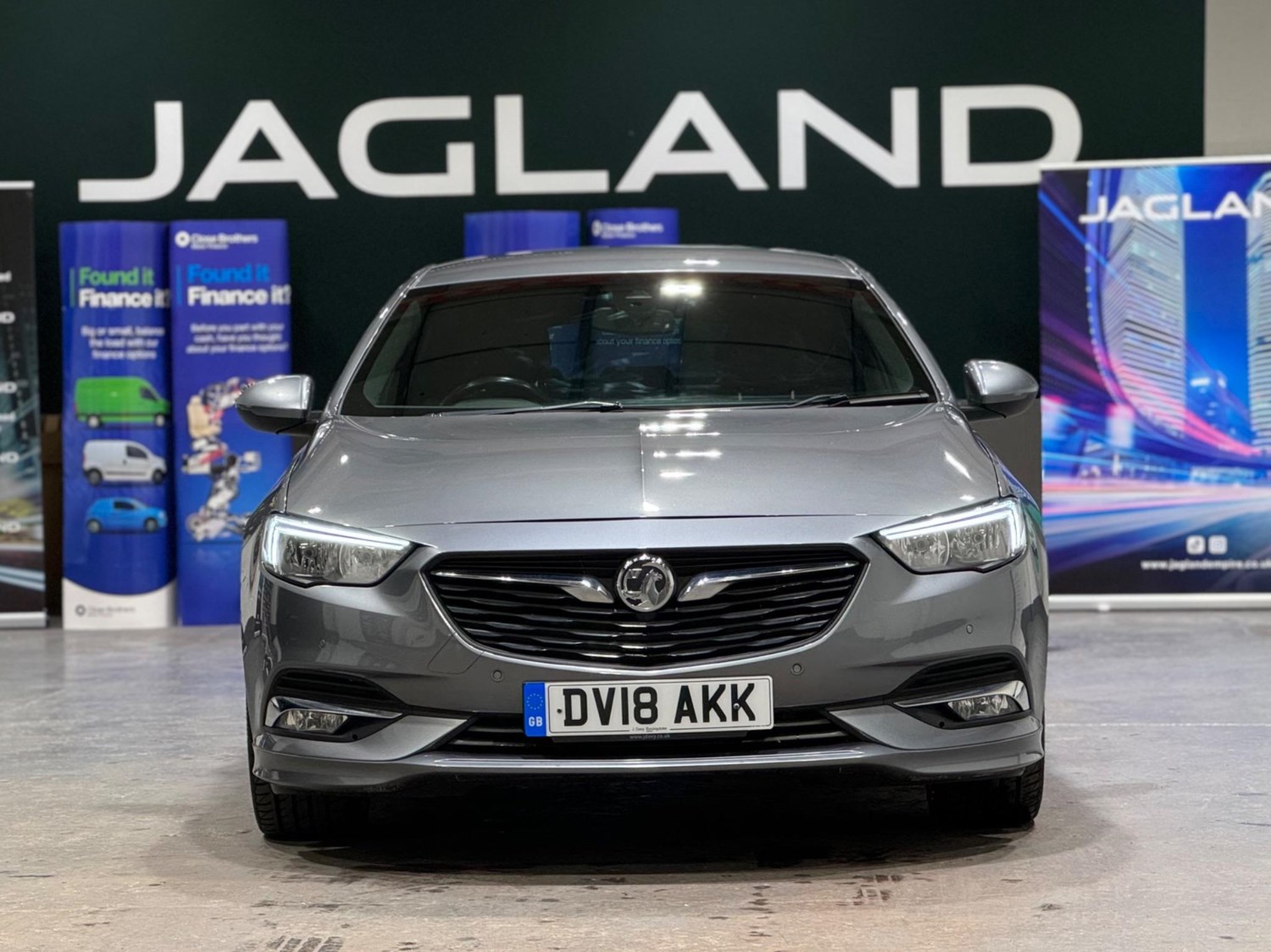 Vauxhall Insignia Listing Image