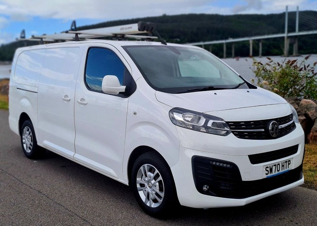 Vauxhall Vivaro Listing Image