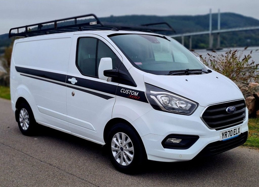 Ford Transit Custom Listing Image