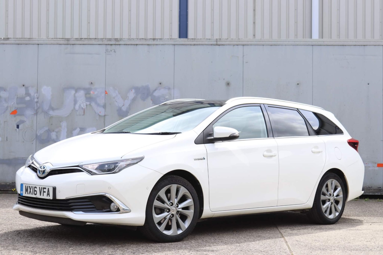 Toyota Auris Listing Image