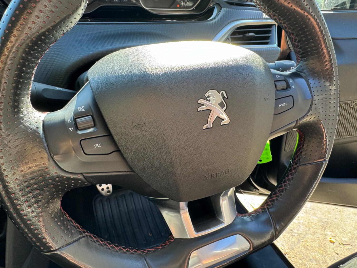 Peugeot 208 Listing Image