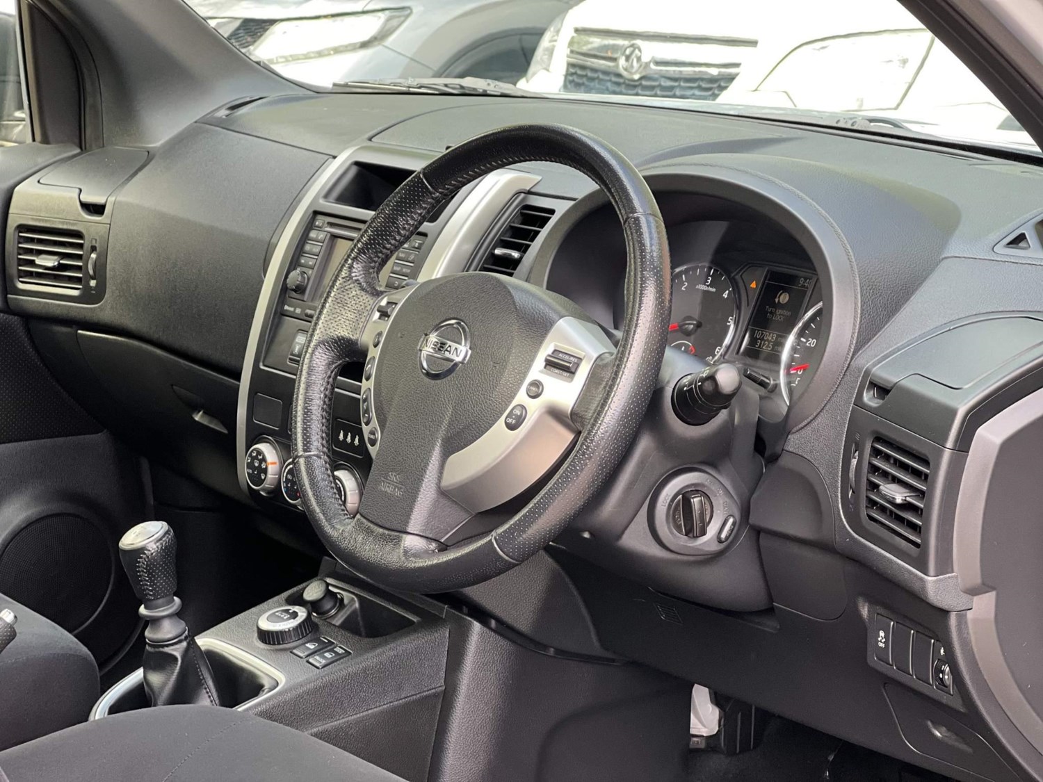 Nissan X-Trail Listing Image