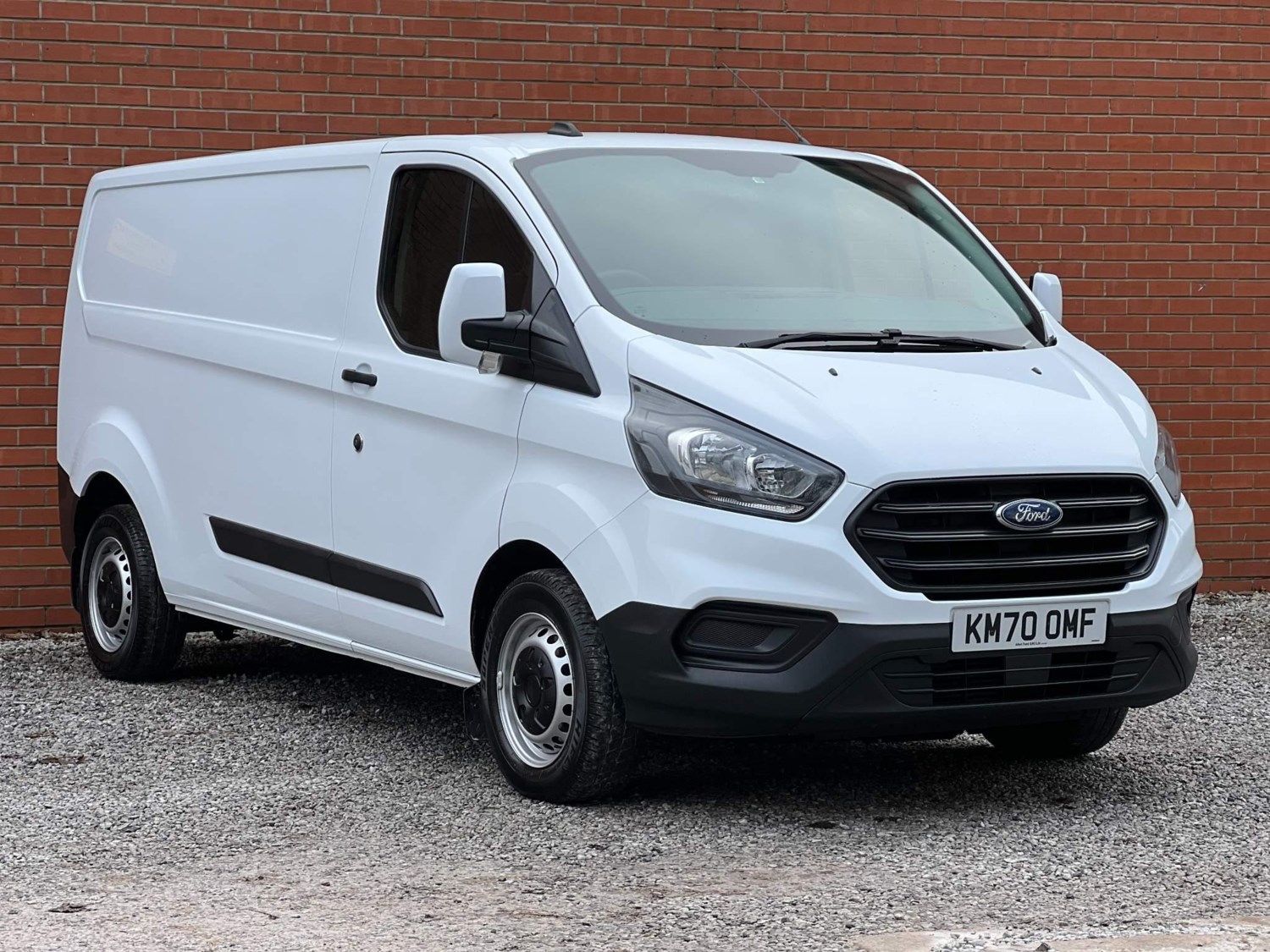 Ford Transit Custom Listing Image