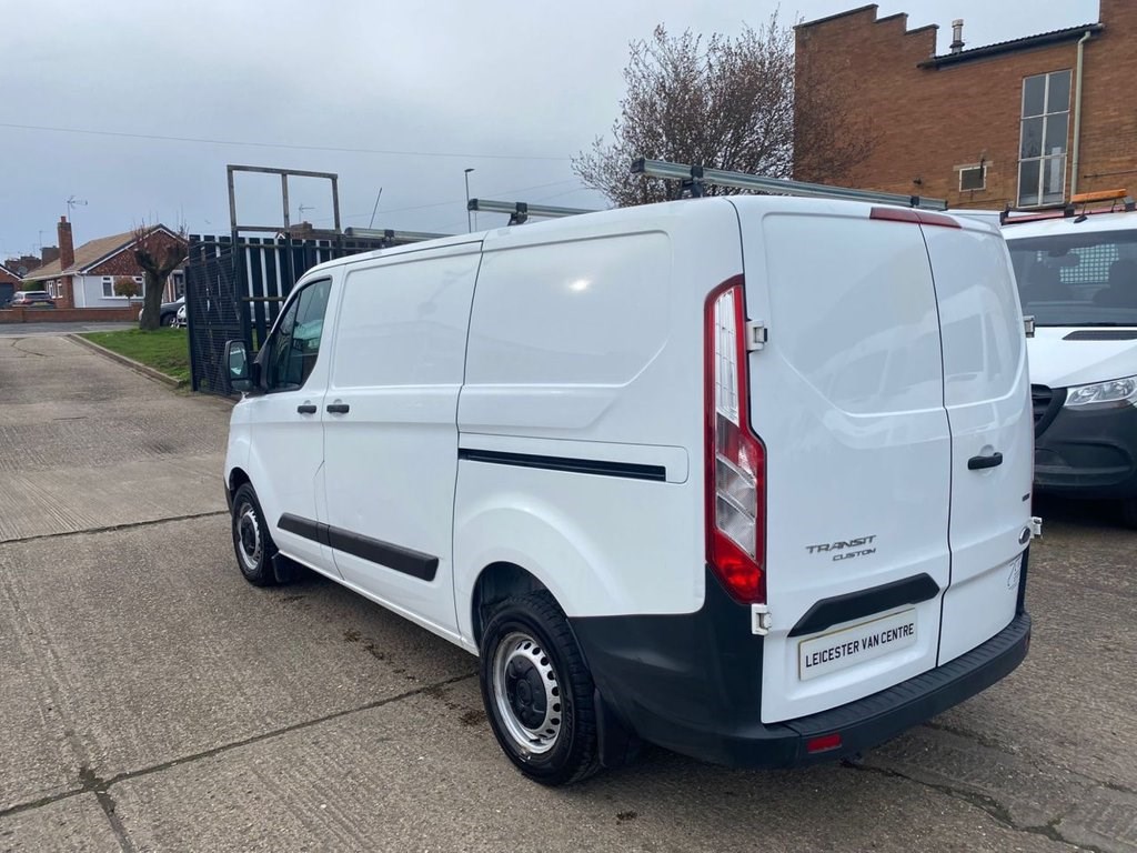 Ford Transit Custom Listing Image