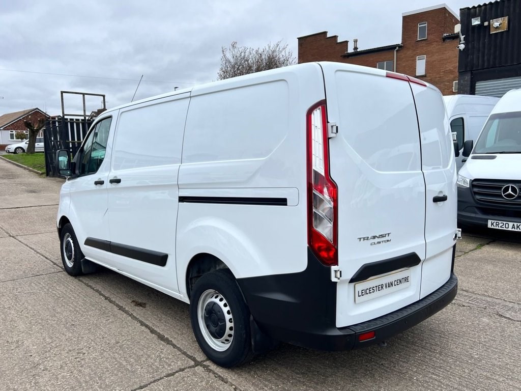 Ford Transit Custom Listing Image