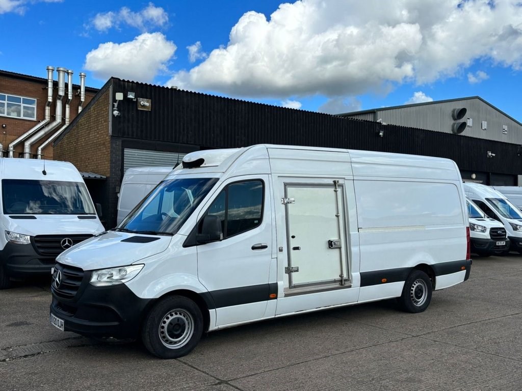 Mercedes-Benz Sprinter Listing Image