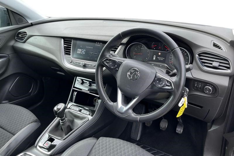 Vauxhall Grandland X Listing Image