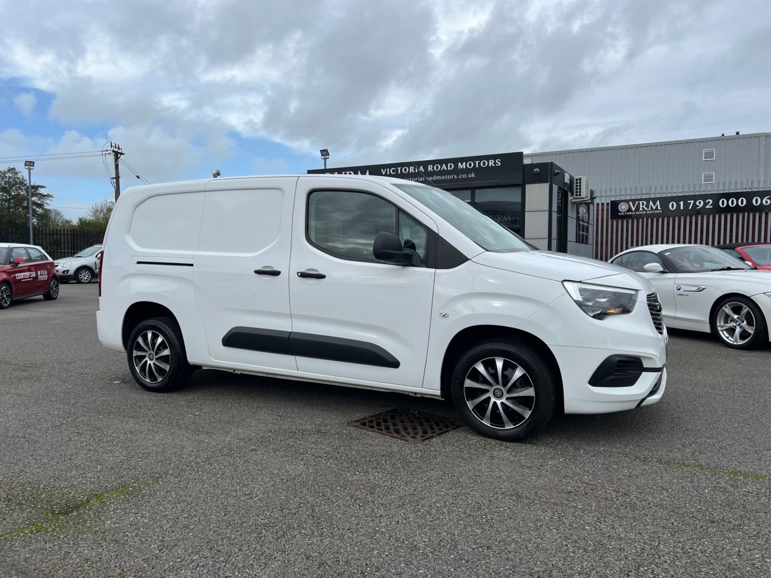 Vauxhall Combo Listing Image