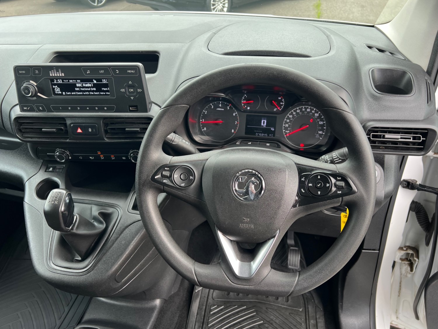 Vauxhall Combo Listing Image