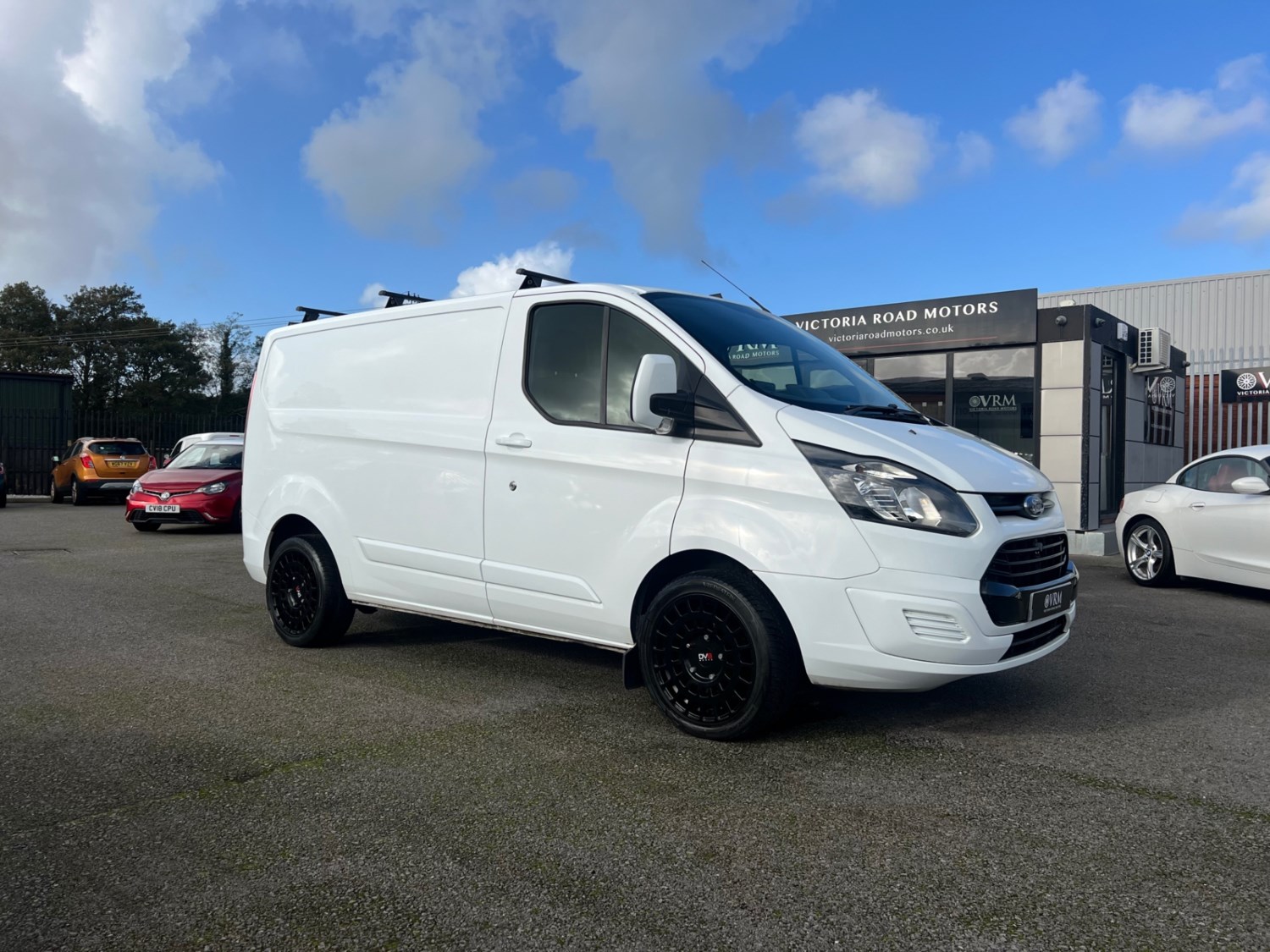 Ford Transit Custom Listing Image