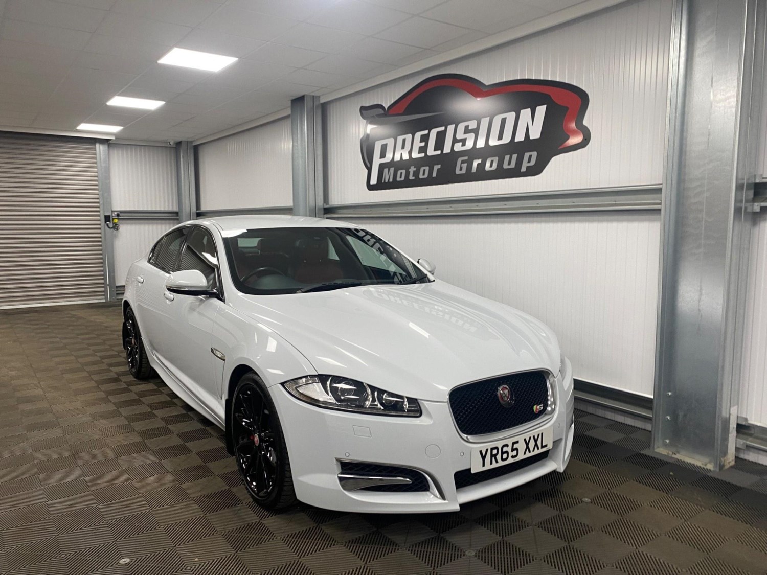 Jaguar XF Listing Image