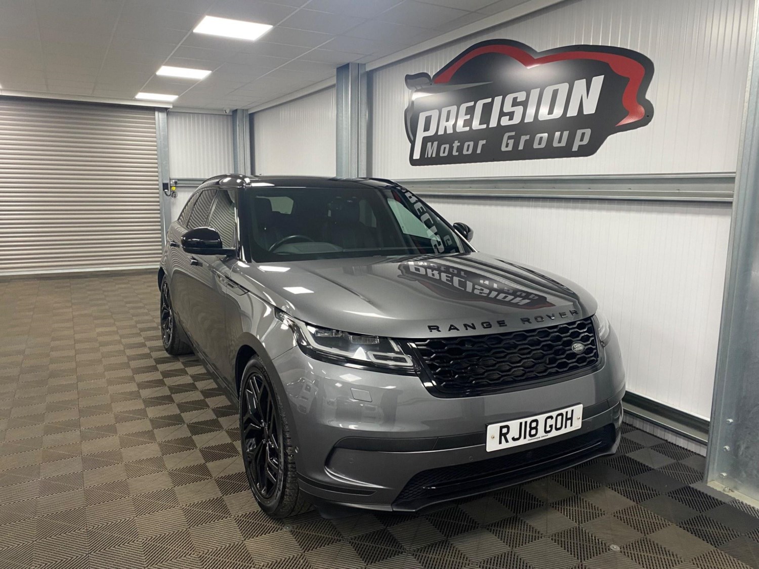 Land Rover Range Rover Velar Listing Image