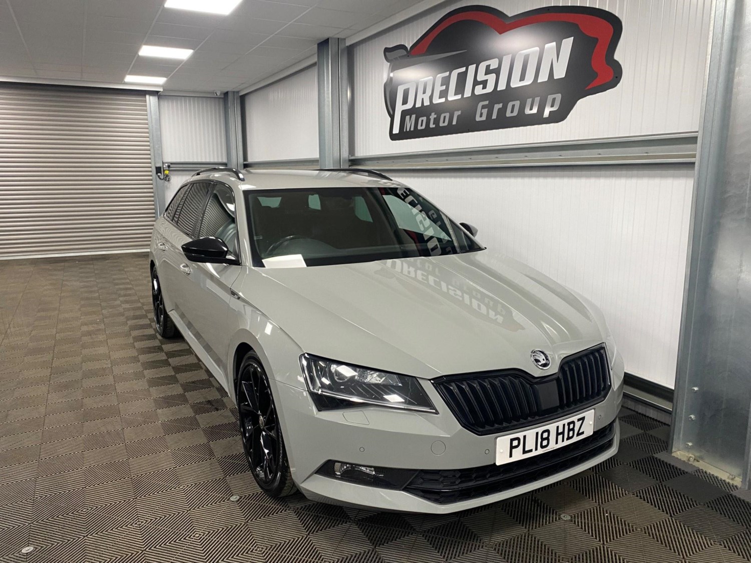 Skoda Superb Listing Image