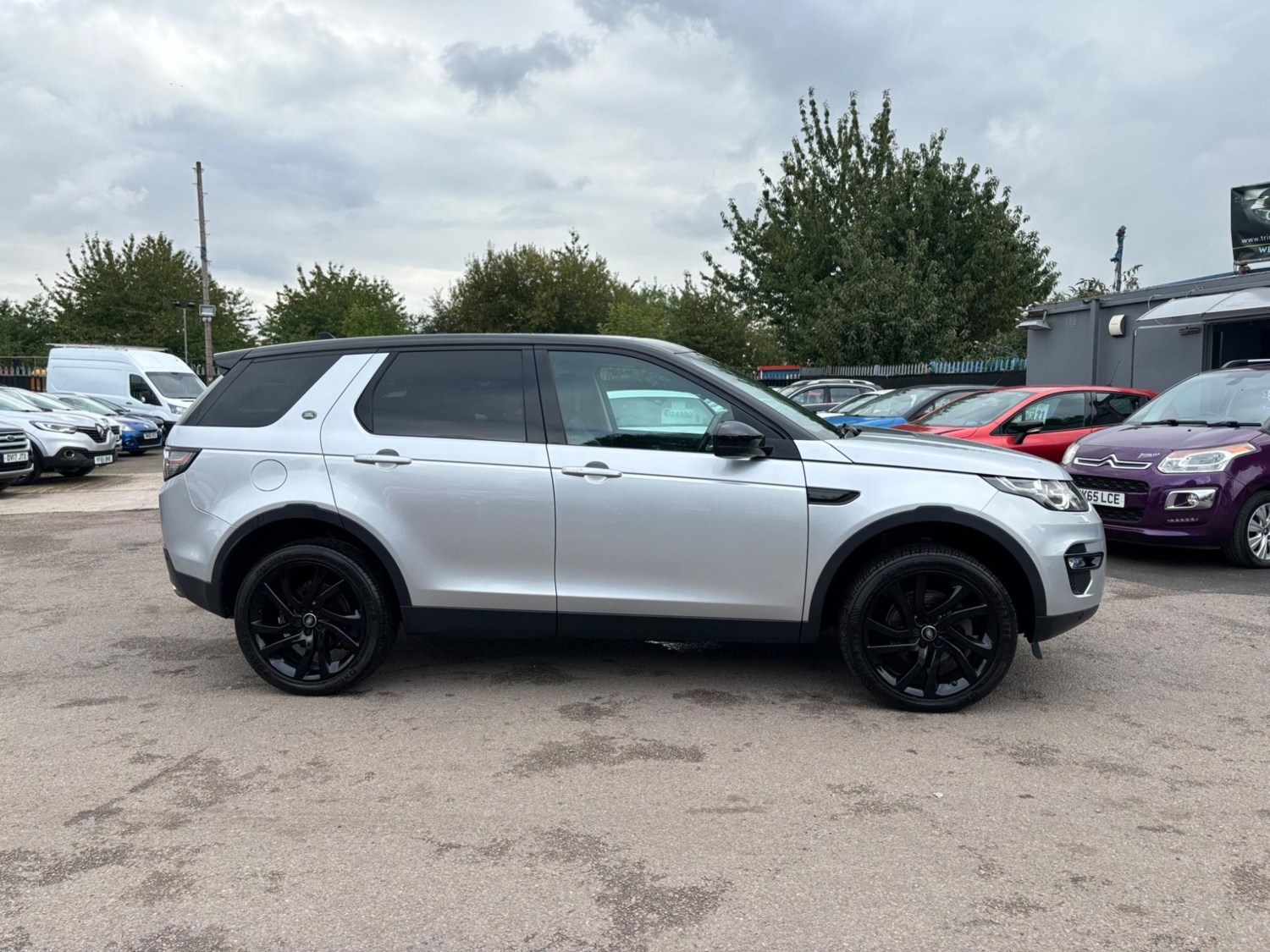 Land Rover Discovery Sport Listing Image