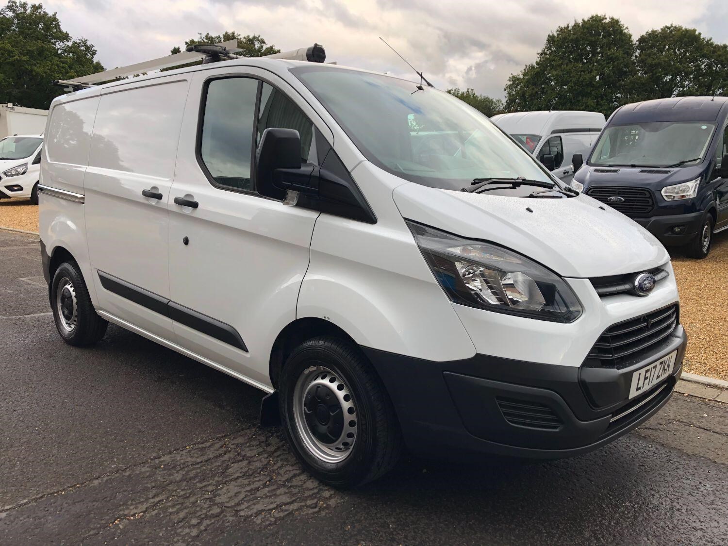 Ford Transit Custom Listing Image