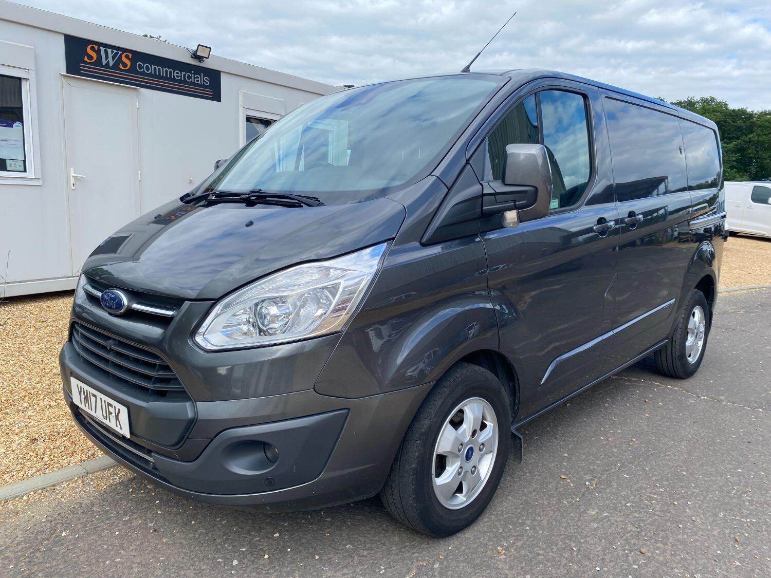 Ford Transit Custom Listing Image