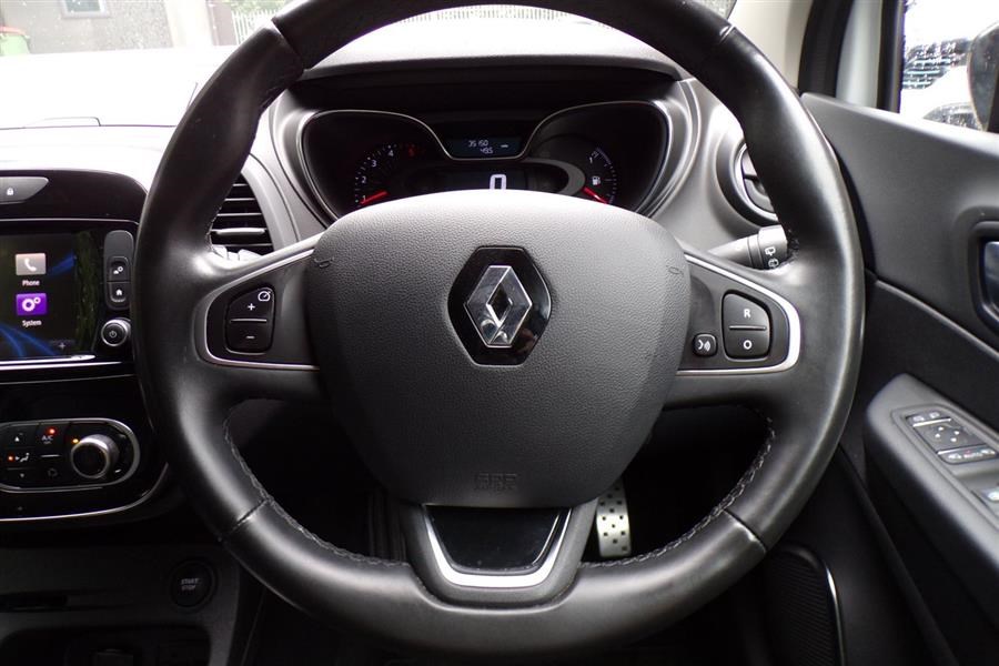 Renault Captur Listing Image