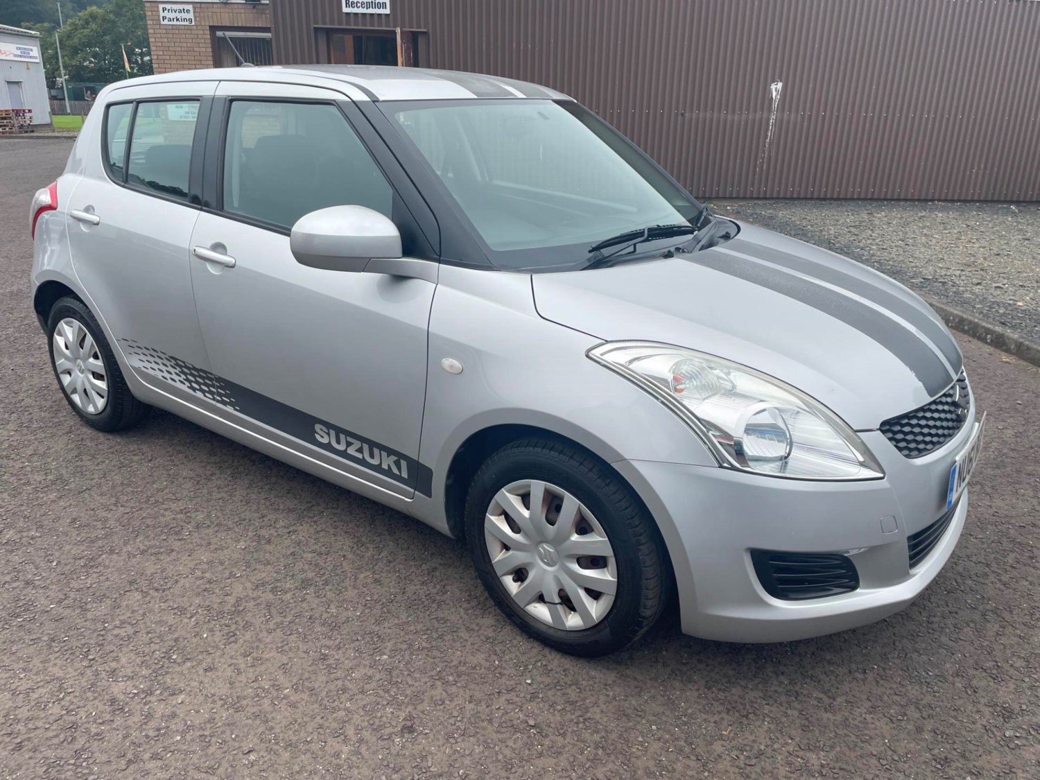 Suzuki Swift Listing Image