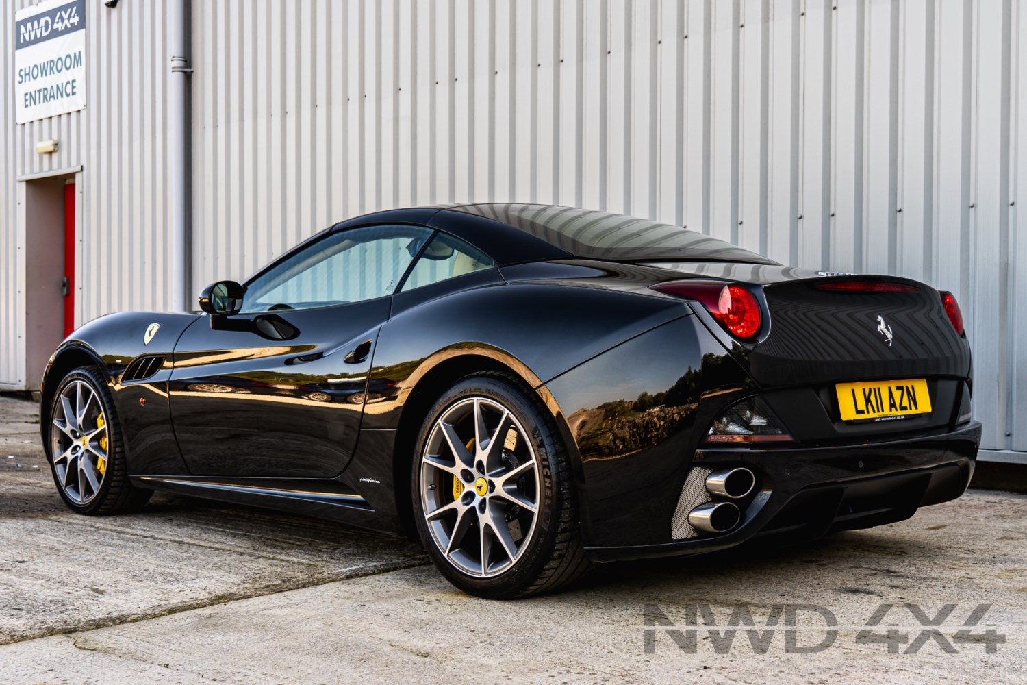 Ferrari California Listing Image