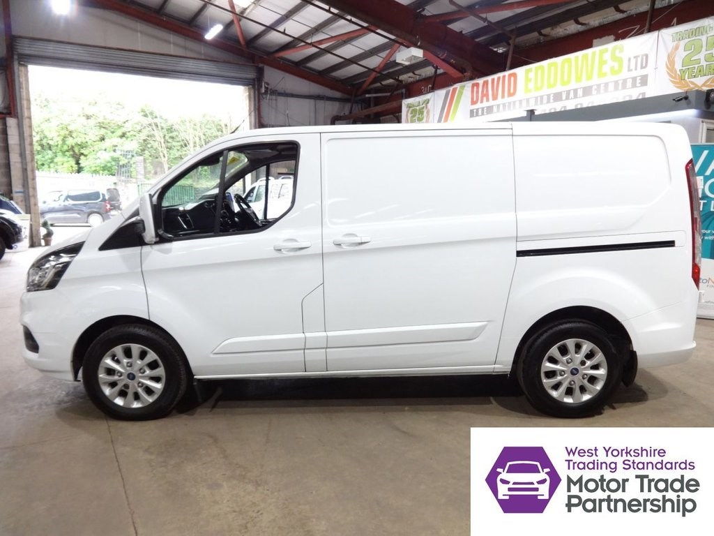 Ford Transit Custom Listing Image