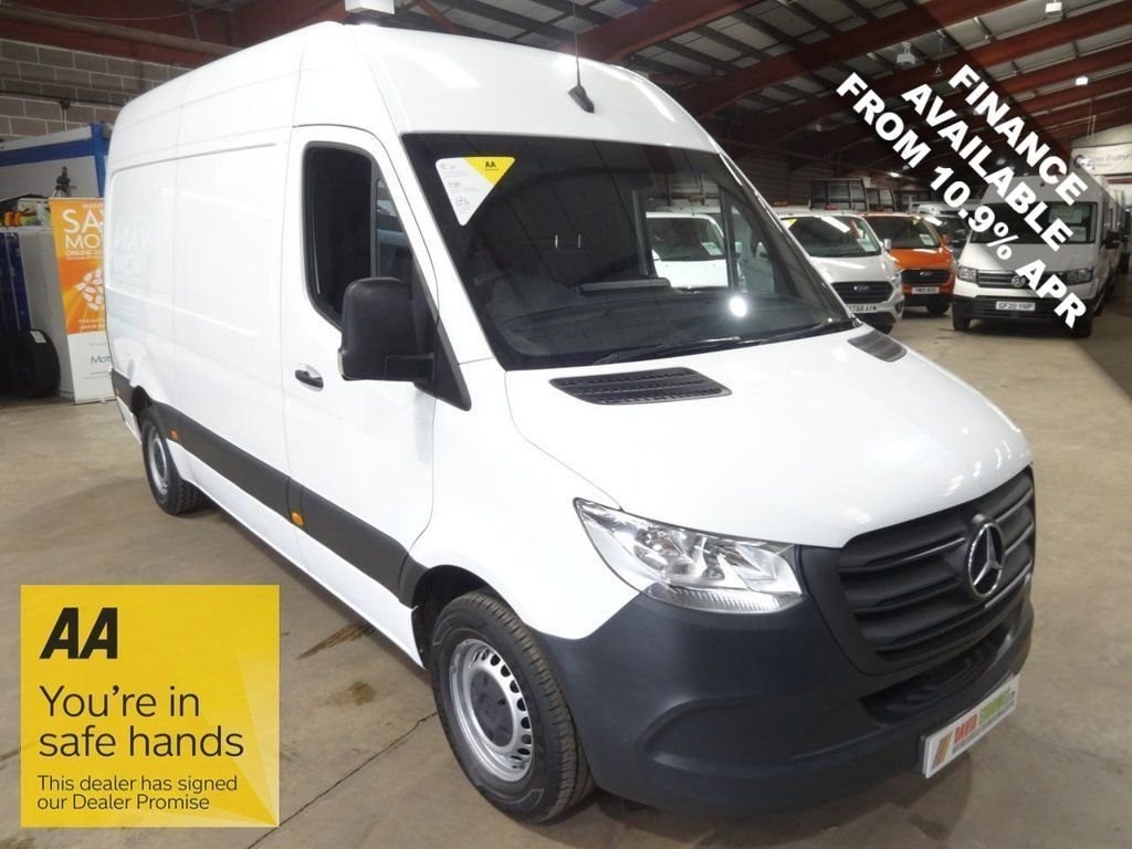 Mercedes-Benz Sprinter Listing Image