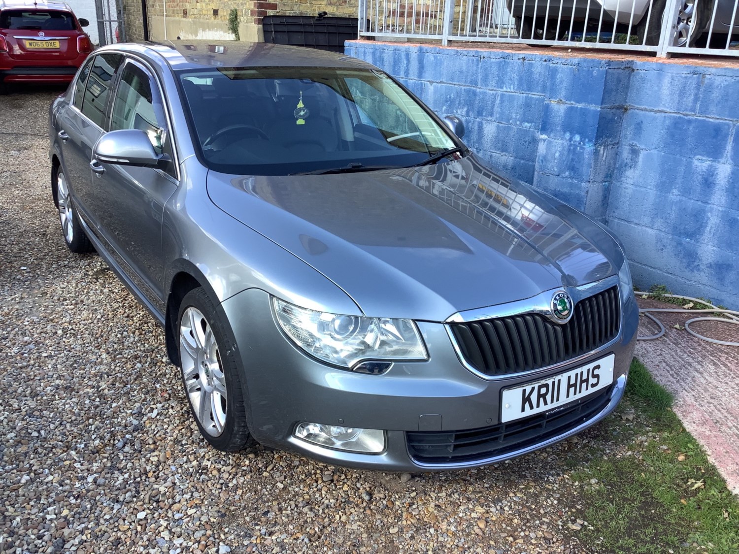 Skoda Superb Listing Image