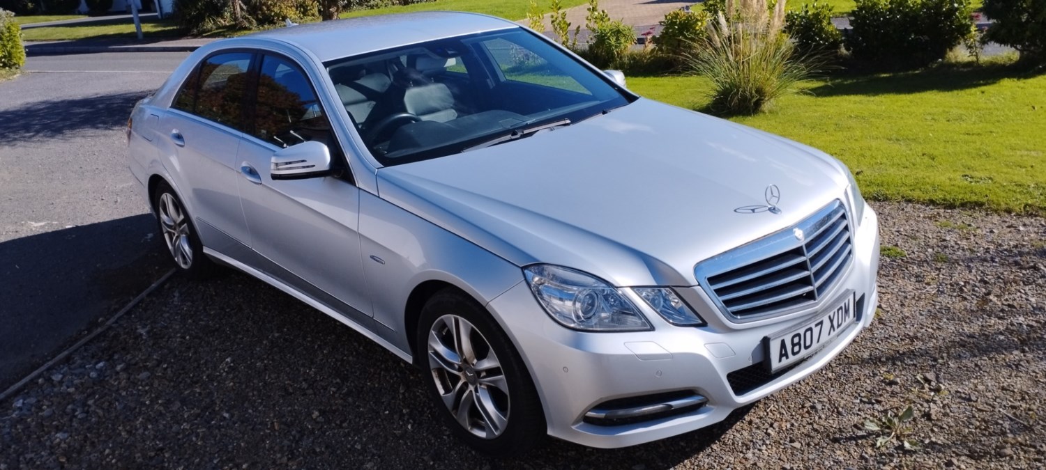 Mercedes-Benz E-Class Listing Image