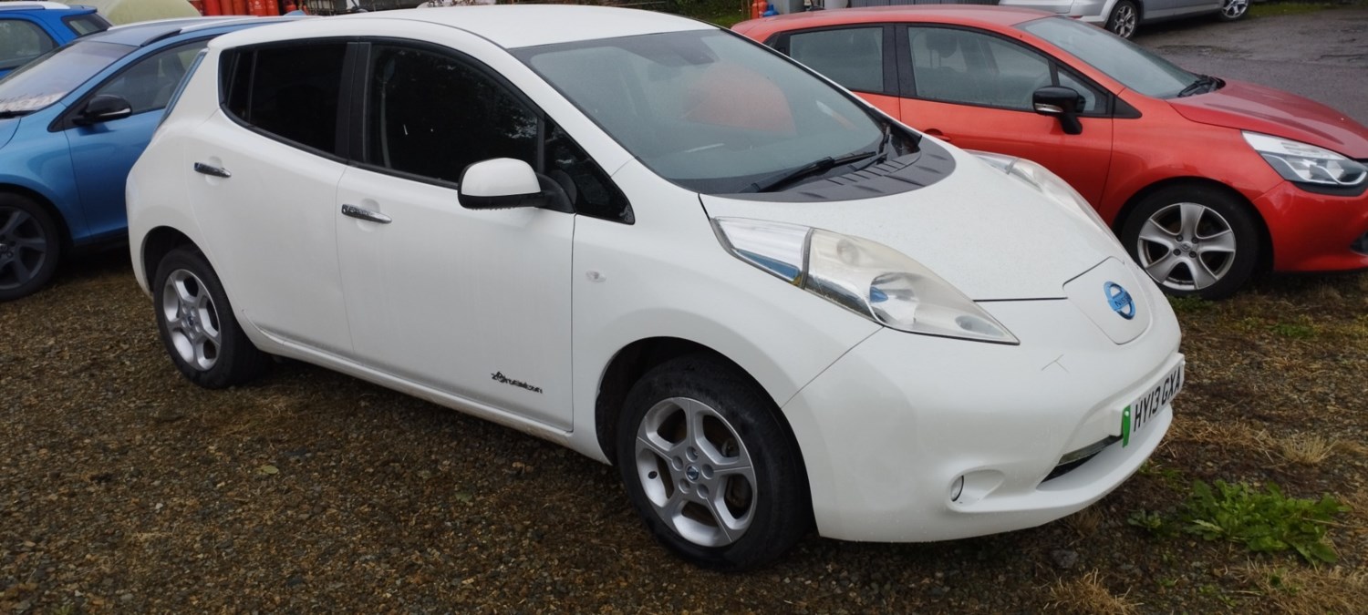 Nissan Leaf Listing Image