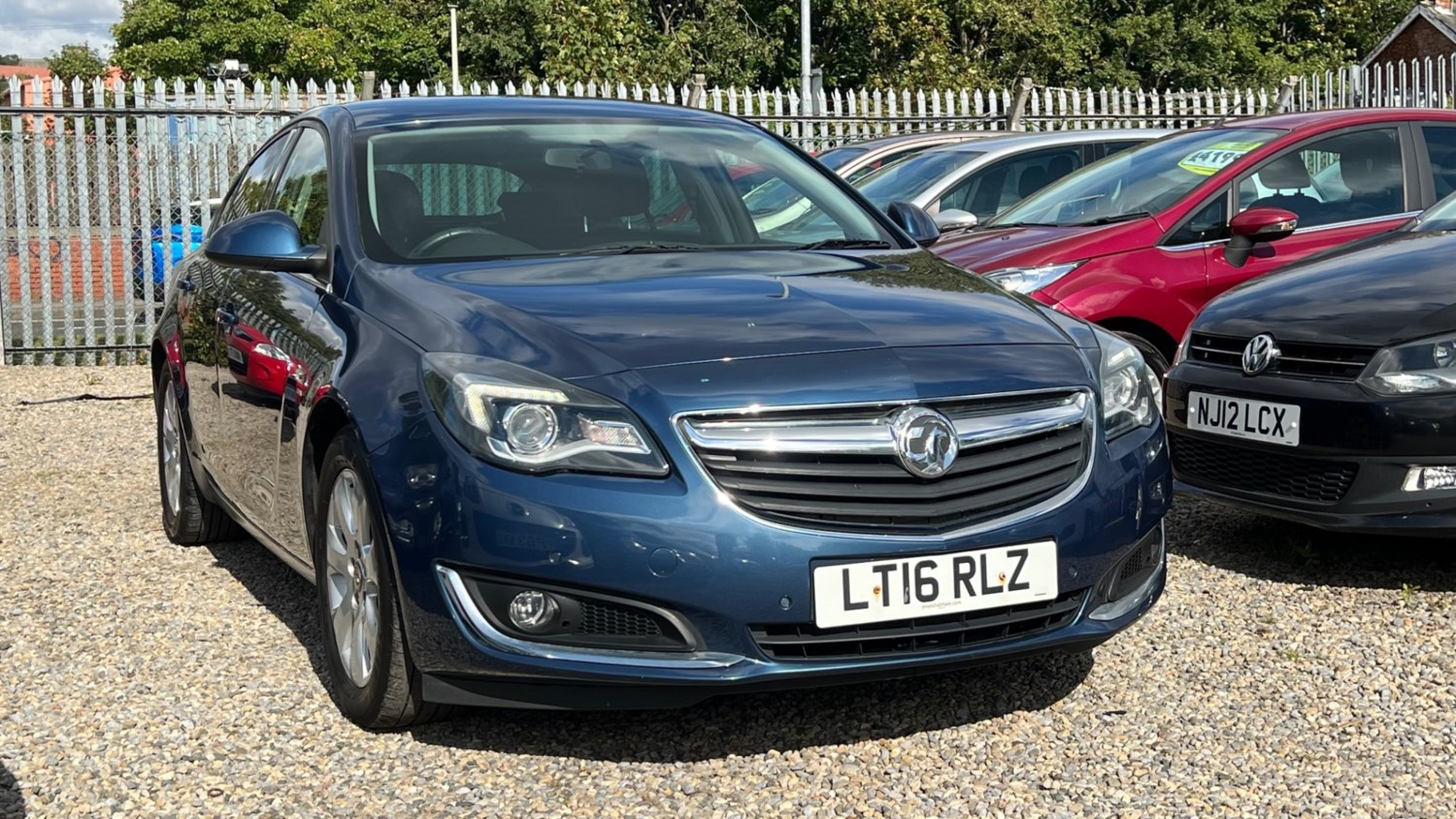 Vauxhall Insignia Listing Image