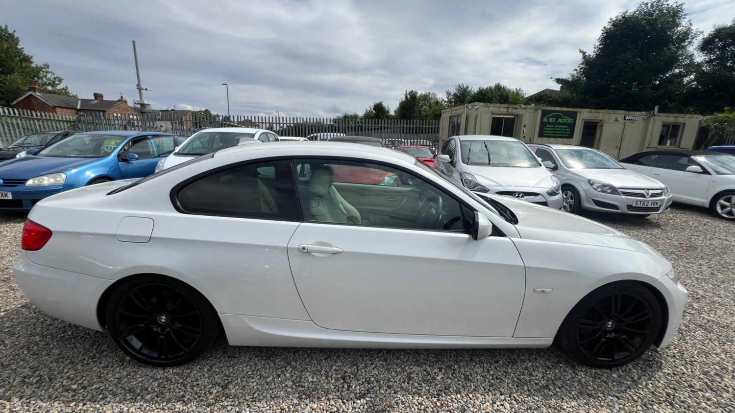 BMW 3 Series Listing Image