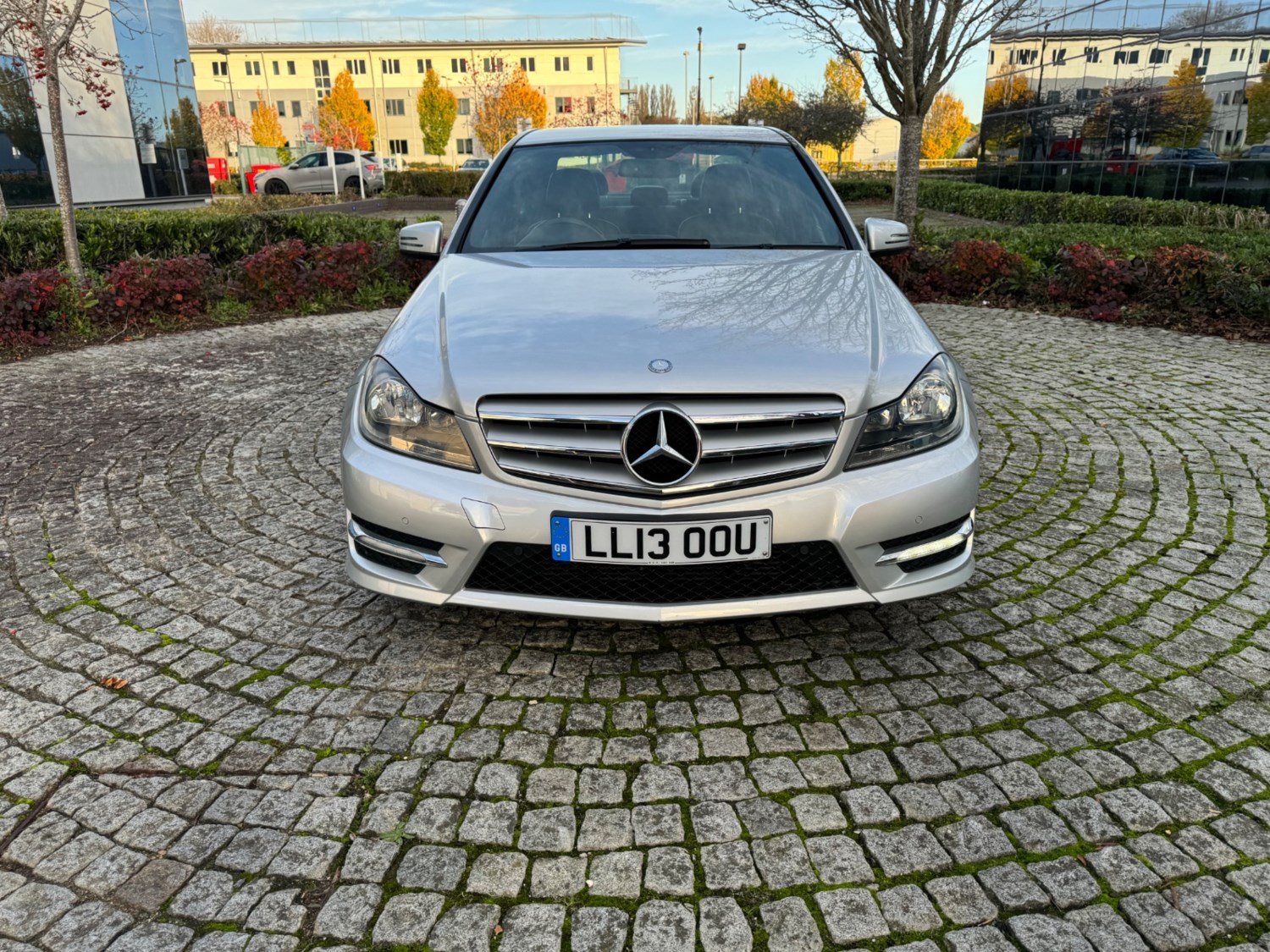 Mercedes-Benz C-Class Listing Image