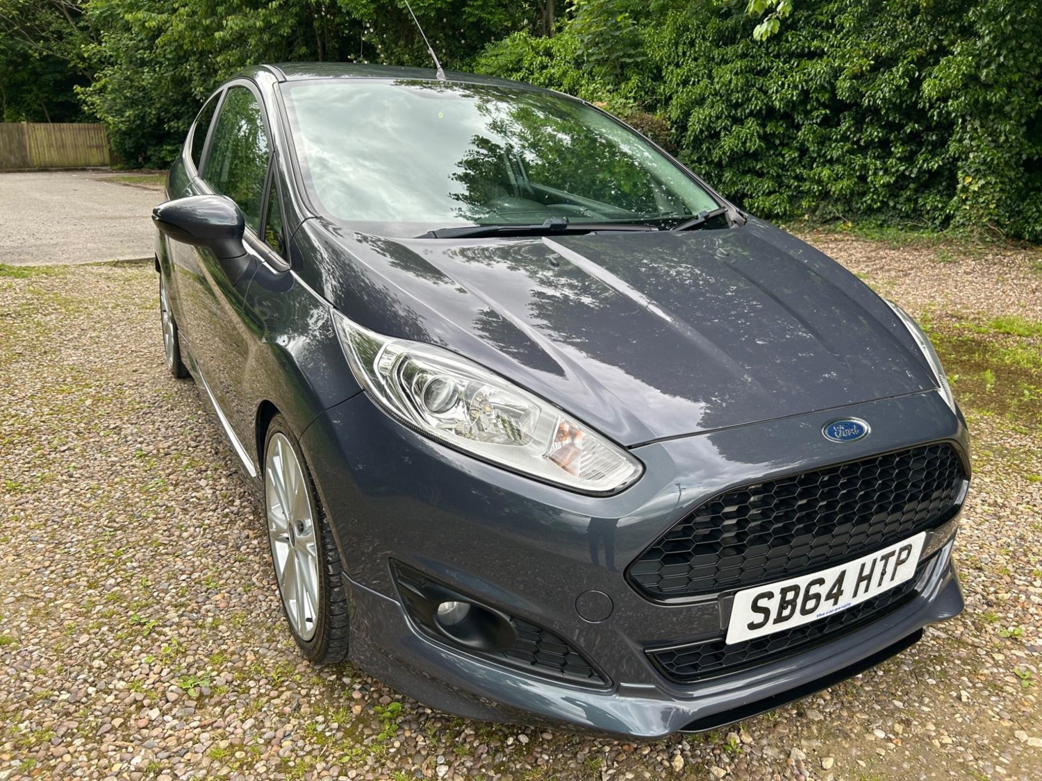 Ford Fiesta Listing Image