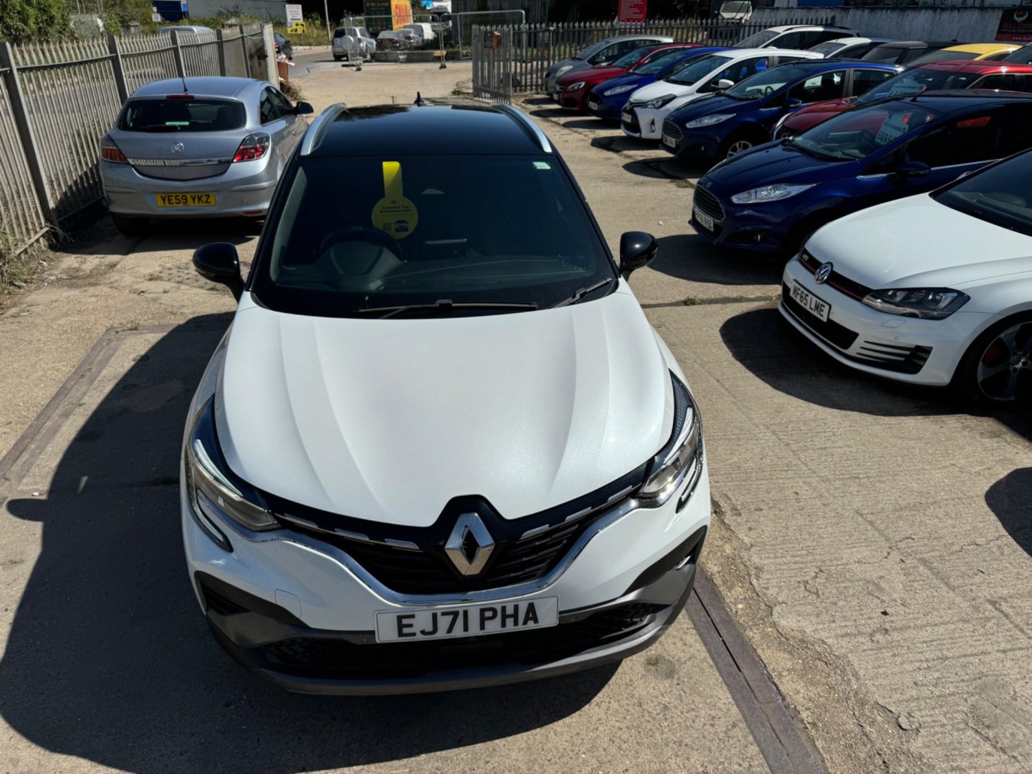 Renault Captur Listing Image