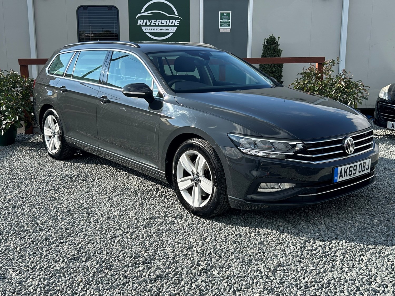 Volkswagen Passat Listing Image