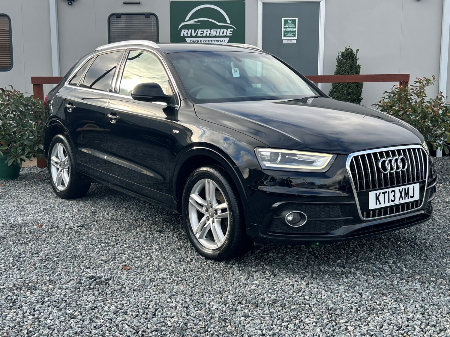 Audi Q3 Listing Image