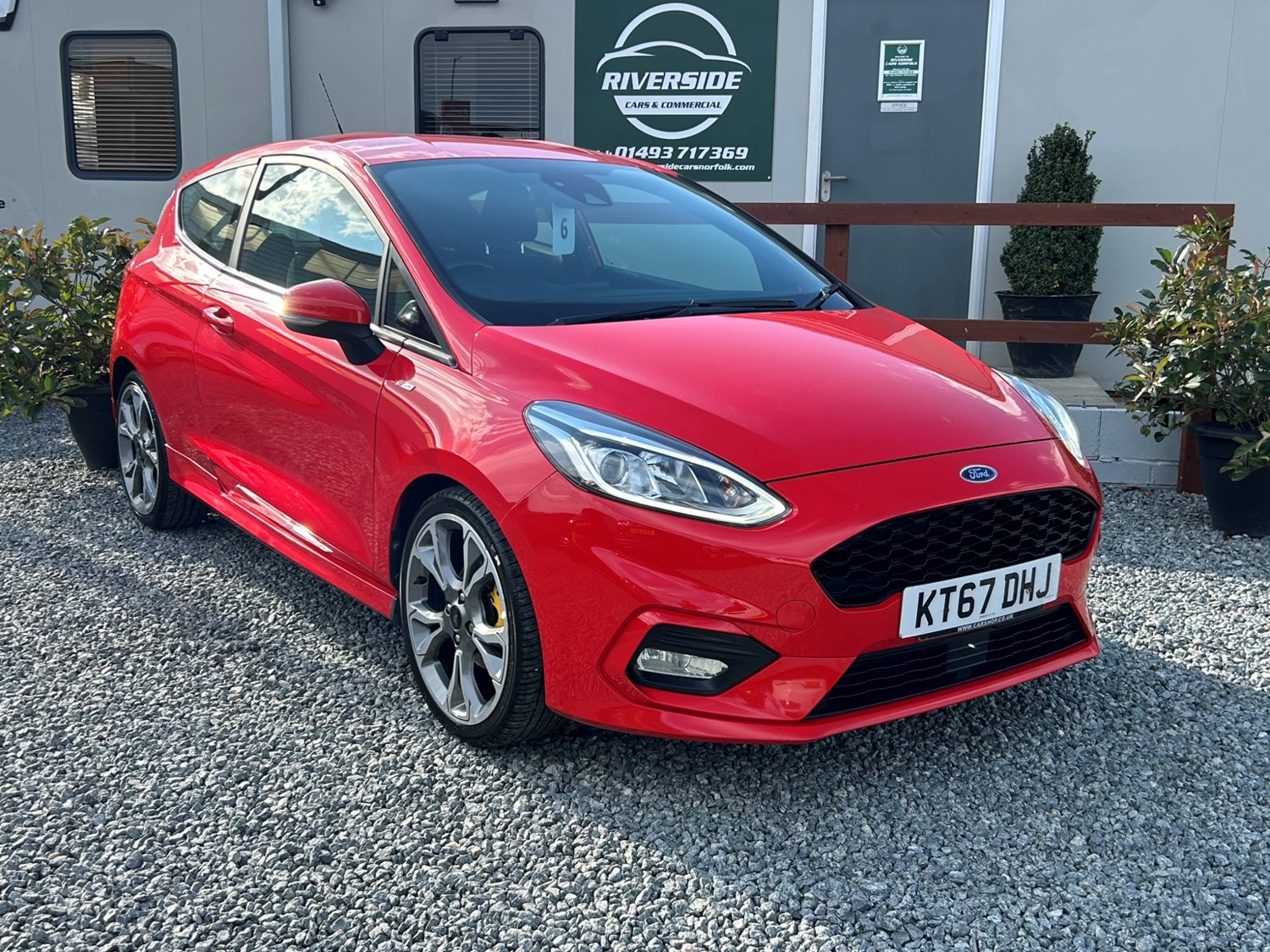 Ford Fiesta Listing Image