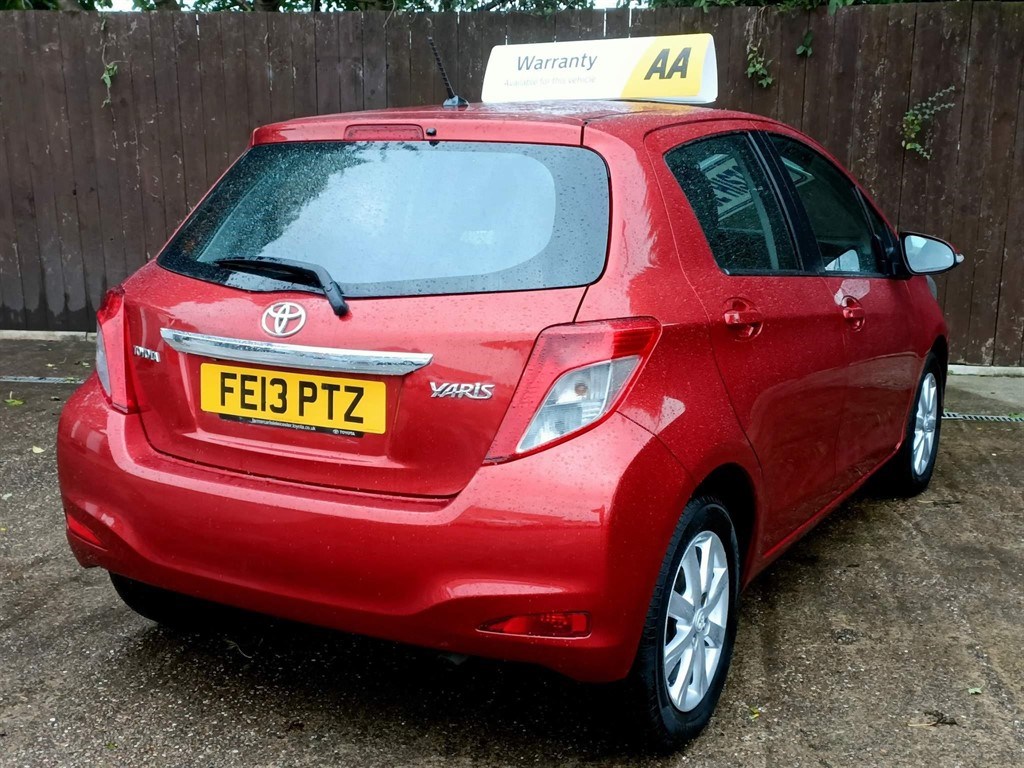 Toyota Yaris Listing Image