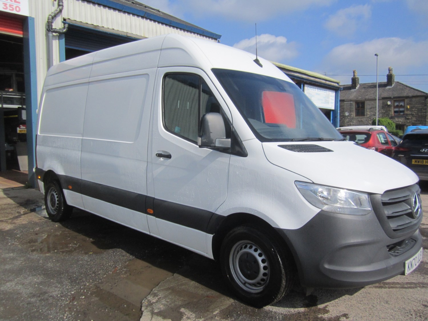 Mercedes-Benz Sprinter Listing Image