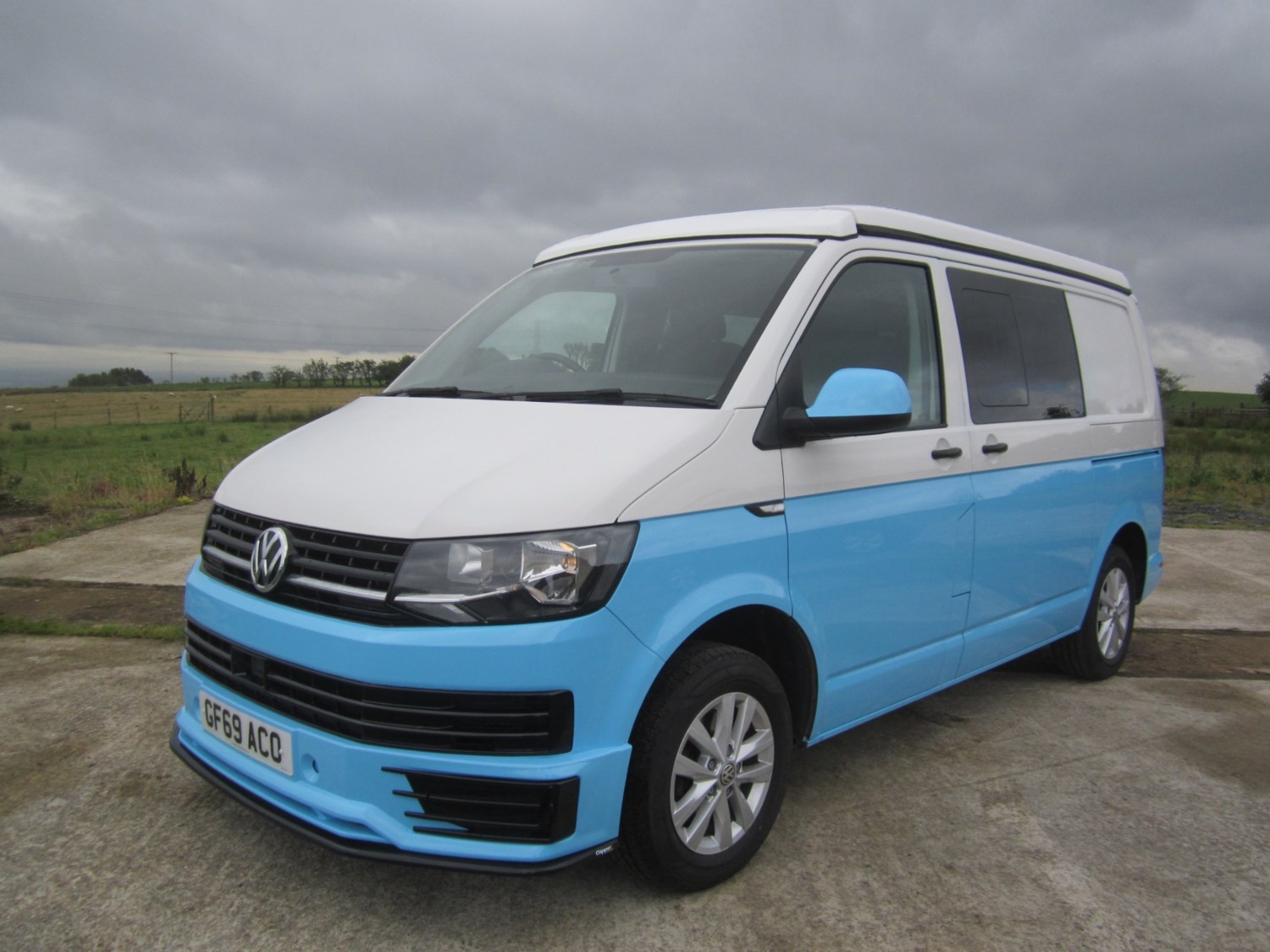 Volkswagen Transporter Listing Image