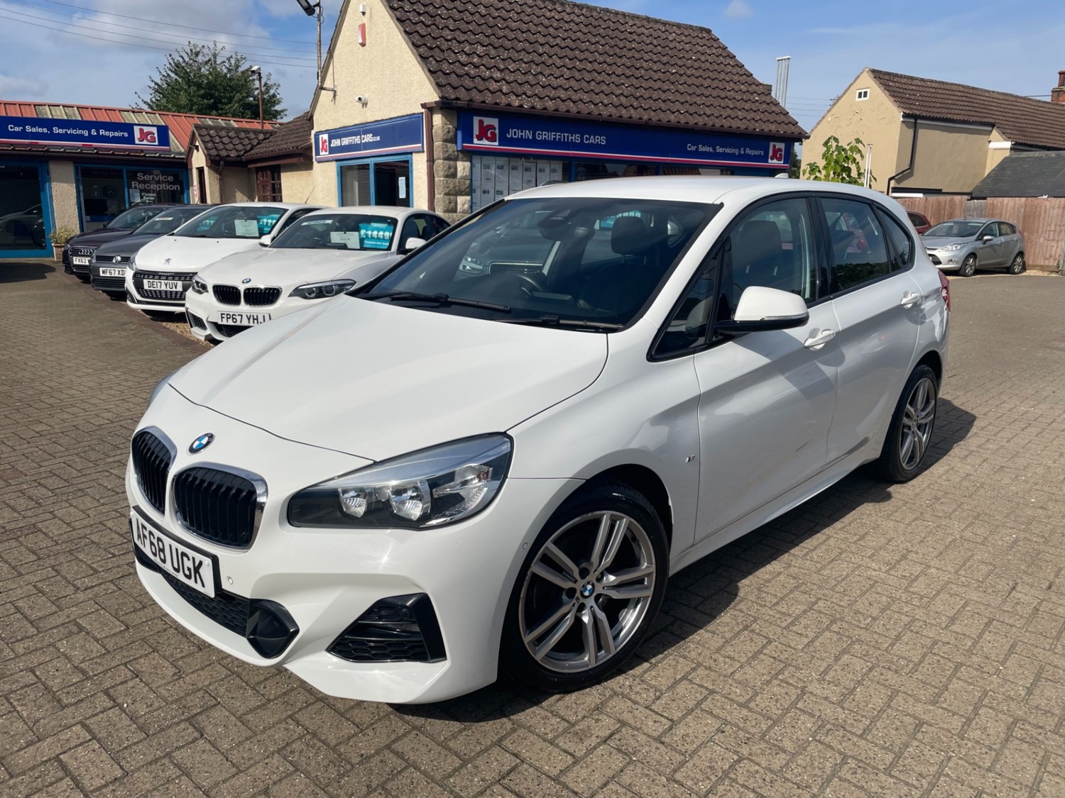 BMW 2 Series Listing Image