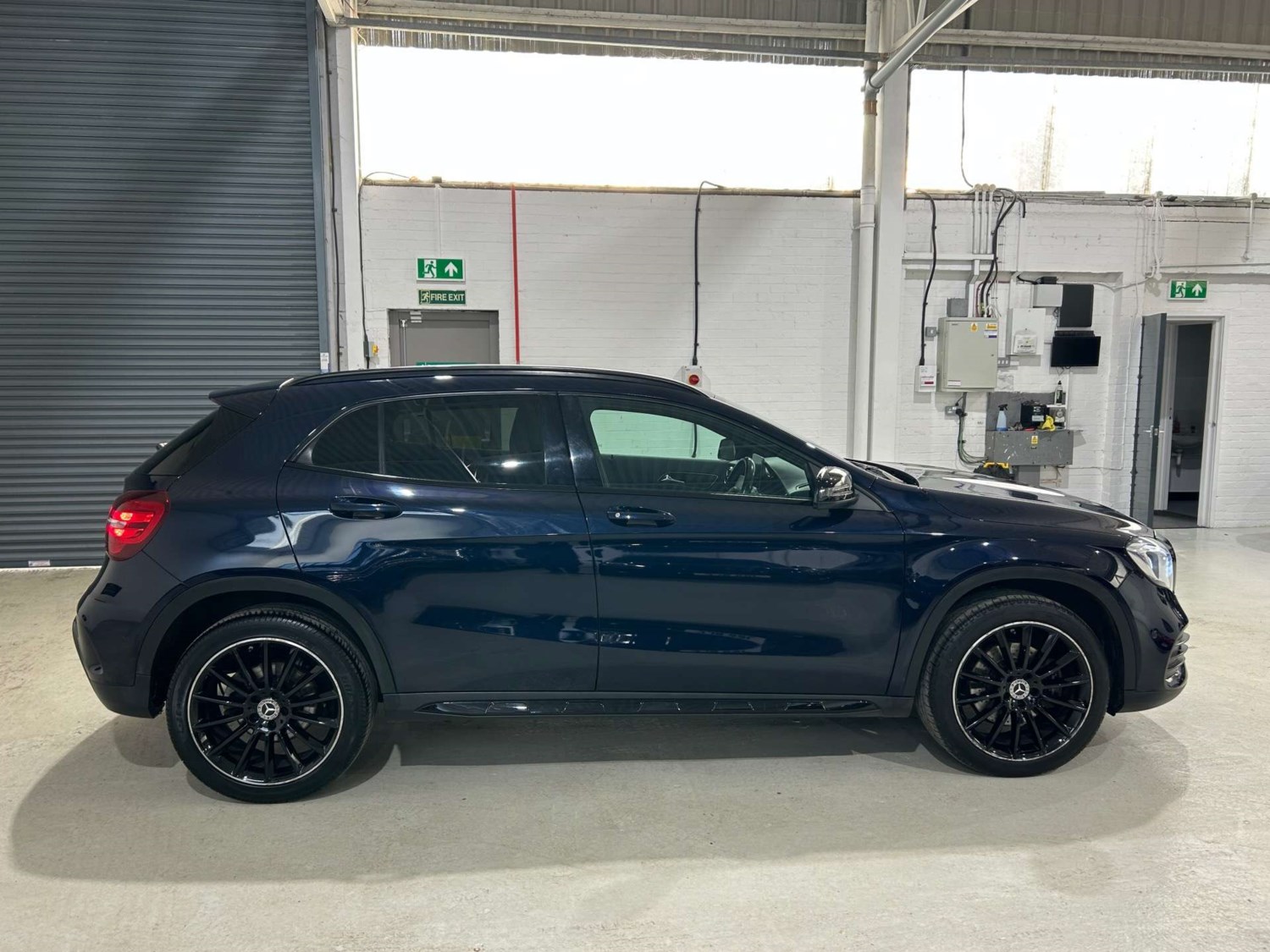 Mercedes-Benz GLA Listing Image